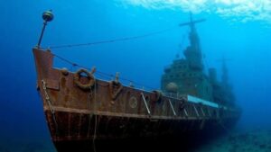 Read more about the article The Treasure of the Java Sea Wreck: WWII Japanese Ship Relics Discovered in Southeast Asia