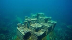 Read more about the article Investigating the mysterious underwater structures off the coast of Cuba and their potential link to ancient civilizations.