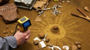 Read more about the article How to Use Magnetometers to Detect Ferrous Relics in Heavy Sediment Layers