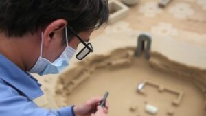 Read more about the article Investigating how seismic activity has uncovered buried civilizations.