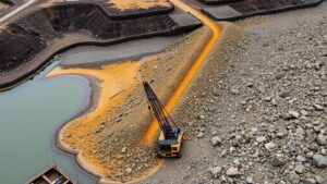 Read more about the article Recovering Gold From Abandoned Mining Dredge Tailings